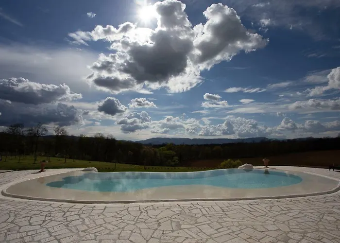 Tenuta Le Tre Virtu Resort Scarperia